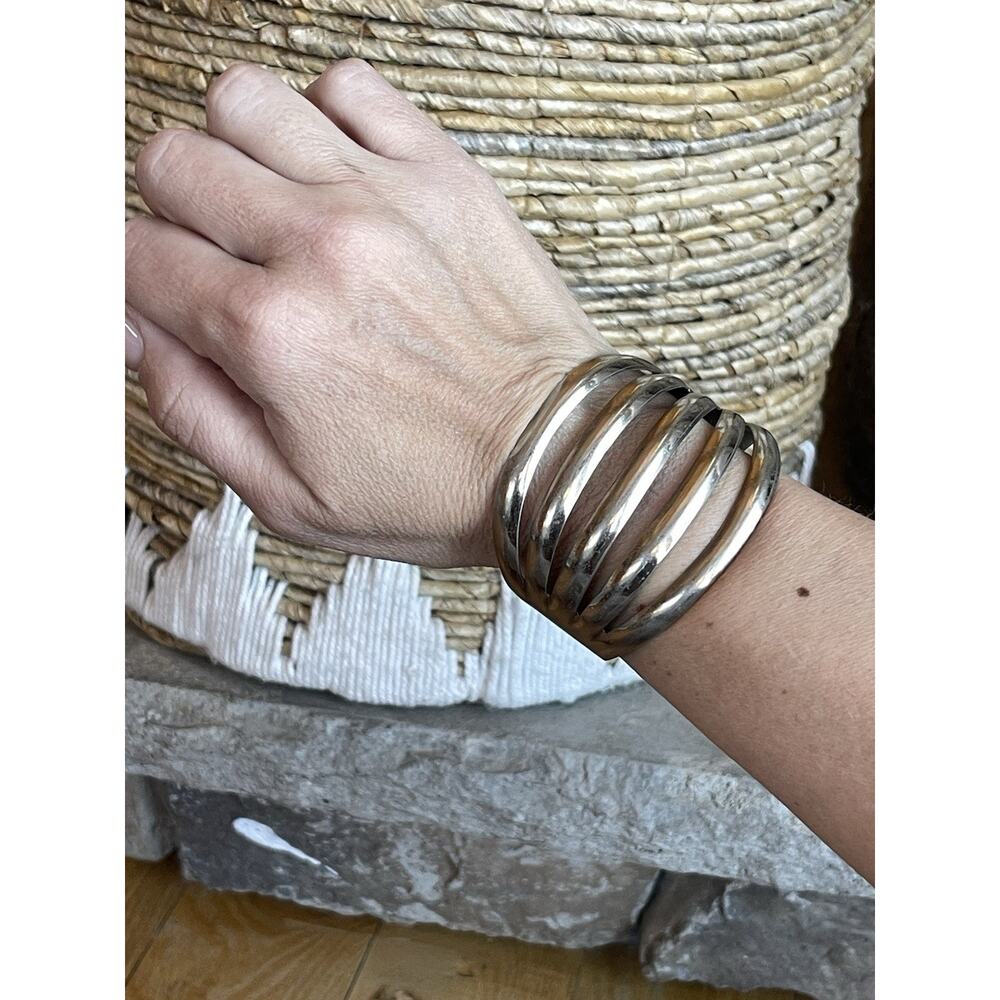 VTG Navajo Style Cuff Bracelet BELL TRADING Nickel Silver Five Band Southwest - Picture 13 of 13